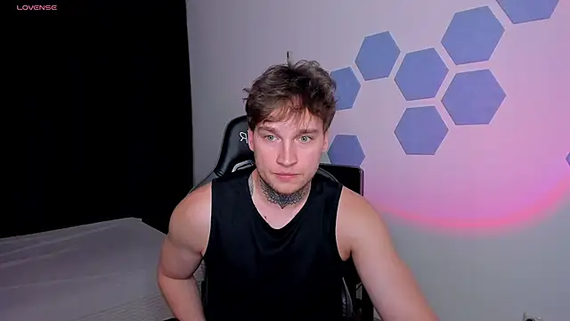 Chris Tyson online show from May 29, 9:24 pm