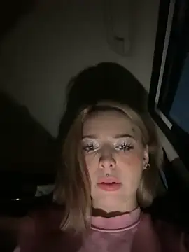 LoraaDoll online show from November 10, 2:38 pm