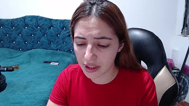Snapshot of Kate_lorens9 chatting on July 9, 10:14 pm Kate lorens9 online show from July 9, 10:14 pm