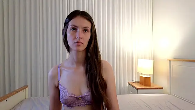 Snapshot of upssnowy chatting on December 5, 6:48 pm upssnowy online show from December 5, 6:48 pm