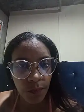 Snapshot of ZoeSmitth chatting on November 25, 5:51 am ZoeSmitth online show from November 25, 5:51 am