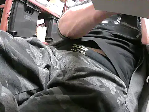 Snapshot of MF-Deutschland chatting on September 28, 9:03 am MF-Deutschland online show from September 28, 9:03 am