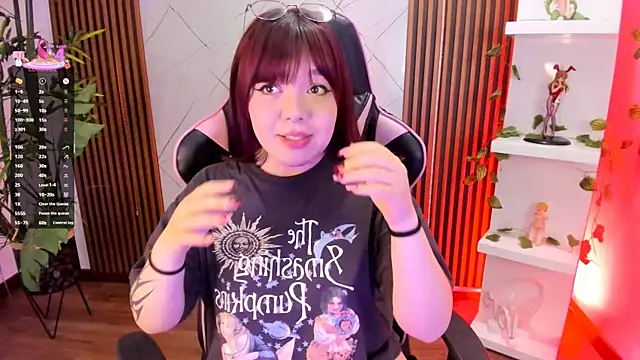 Fluffy Bubble21 online show from March 6, 4:19 am