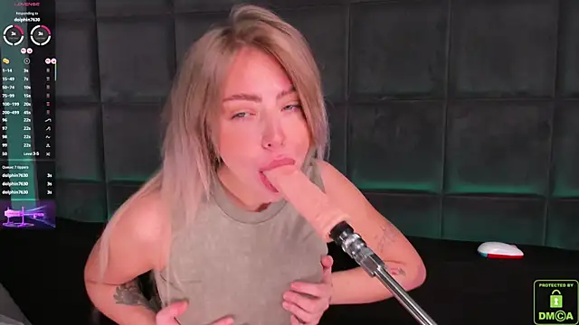 Snapshot of NateHalll chatting on November 21, 11:42 am NateHalll online show from November 21, 11:42 am