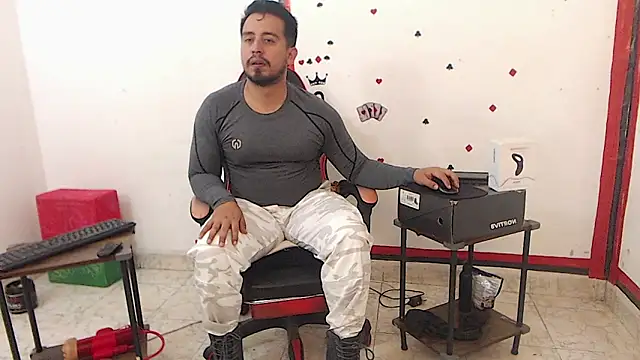 KalethBigDick online show from February 5, 2:33 pm