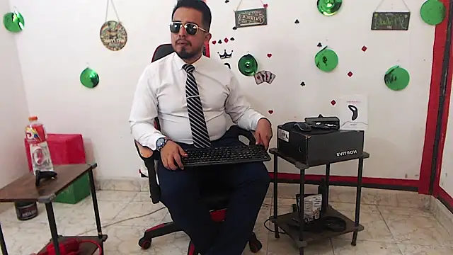 KalethBigDick online show from March 11, 5:46 am