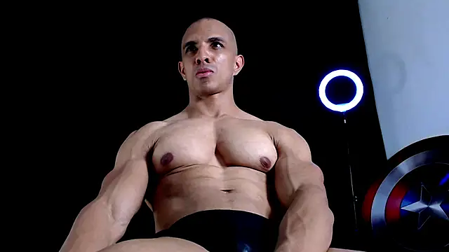 Snapshot of Antonywebb94 chatting on November 23, 3:06 am Antonywebb94 online show from November 23, 3:06 am