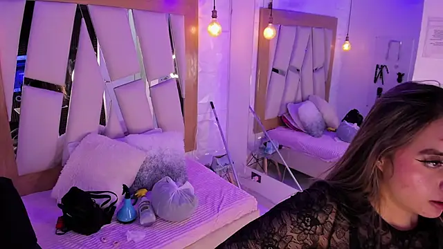 ary cooper  online show from March 17, 2:34 pm