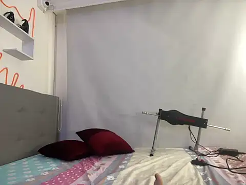 alissonandamy online show from February 21, 4:05 pm