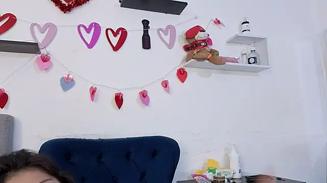 alissonandamy online show from September 19, 8:09 pm