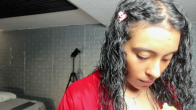 magic marg online show from October 8, 8:28 pm