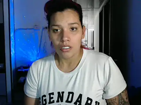 CarolinaRincon online show from February 12, 7:24 pm