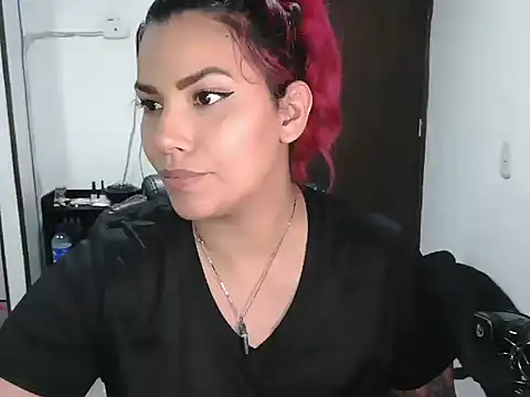 CarolinaRincon online show from February 23, 1:46 am