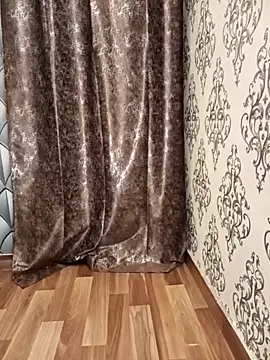 Snapshot of Mishika_Gill chatting on March 19, 6:35 am Mishika Gill online show from March 19, 6:35 am