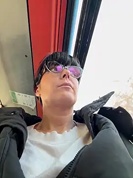 eveangelll online show from January 9, 2:29 pm