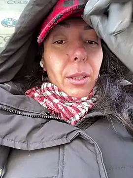 eveangelll online show from February 19, 8:01 am