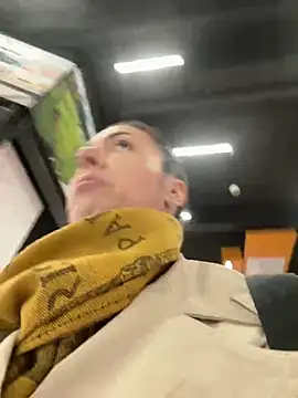 eveangelll online show from March 13, 8:04 am