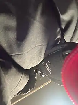 eveangelll online show from March 17, 11:00 am