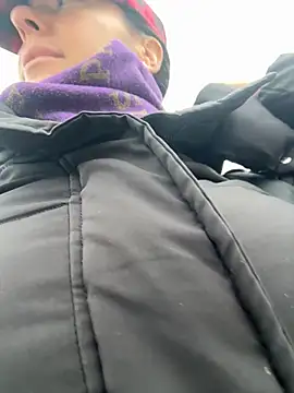 eveangelll online show from December 1, 8:08 am