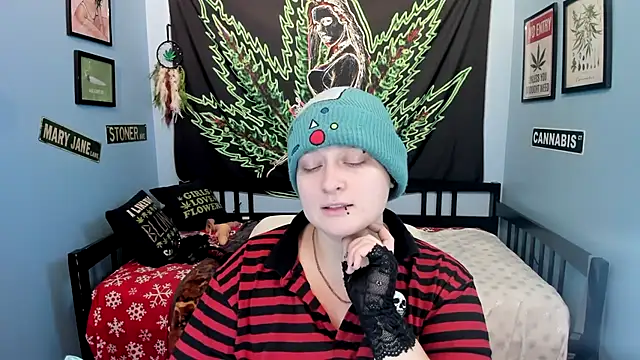 Chloenightmare online show from September 13, 1:44 pm