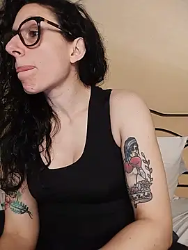 SofiaMori online show from May 18, 1:17 pm