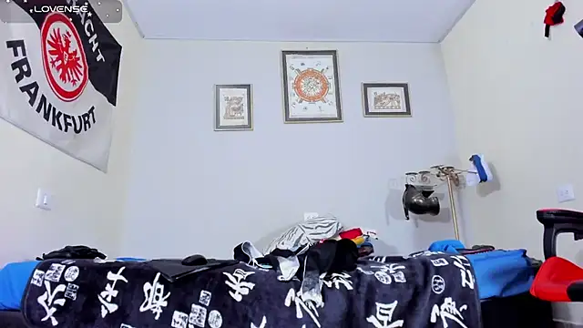 AlejoKhalifa  online show from October 26, 12:22 pm