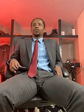 AlejoKhalifa  online show from July 6, 4:53 pm