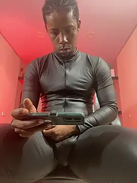 AlejoKhalifa  online show from July 10, 12:04 am