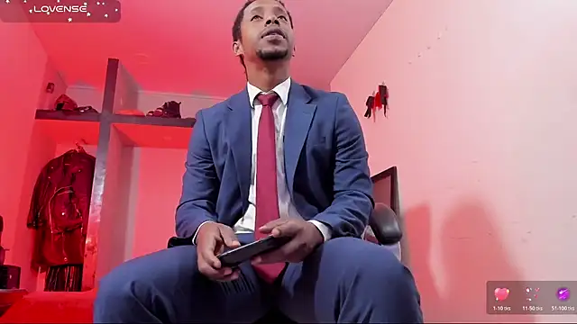 AlejoKhalifa  online show from July 21, 11:12 am
