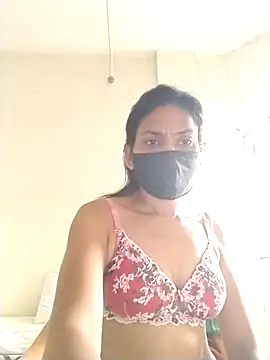 sunita6009 online show from July 4, 3:45 am