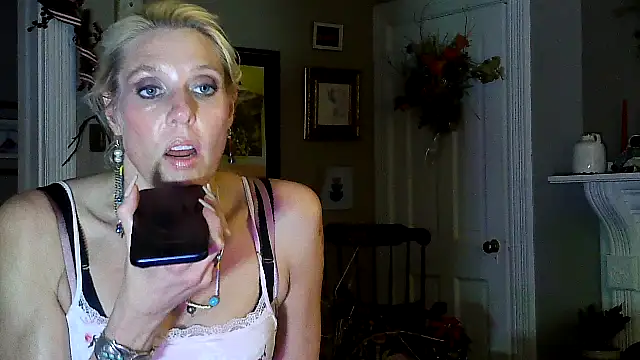 Glamazonx online show from December 3, 12:51 am