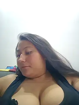 Celeem  online show from June 27, 4:50 am