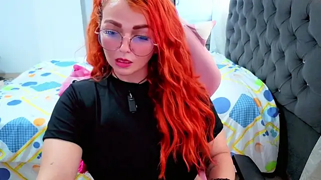 Snapshot of Alexatexa2929 chatting on May 26, 9:00 pm Alexatexa2929 online show from May 26, 9:00 pm