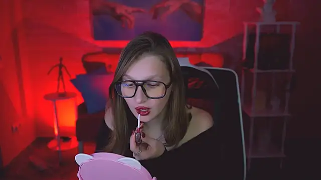 EllaHorton online show from November 18, 7:51 pm