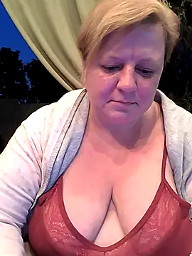 Snapshot of jusichka chatting on June 26, 7:07 pm jusichka online show from June 26, 7:07 pm