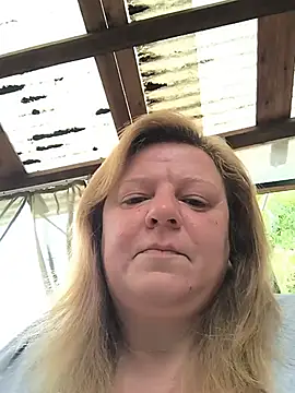 Snapshot of jusichka chatting on July 13, 6:38 am jusichka online show from July 13, 6:38 am