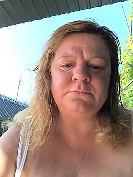 Snapshot of jusichka chatting on July 14, 5:56 am jusichka online show from July 14, 5:56 am