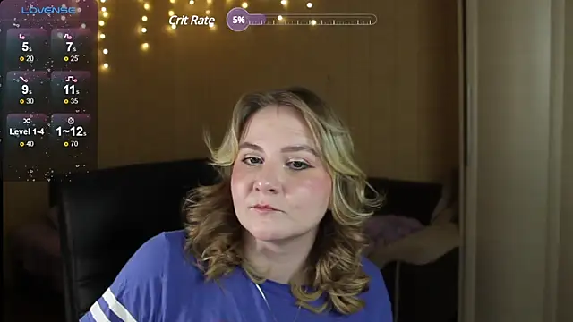Snapshot of sensual_girrrl chatting on January 19, 11:10 pm sensual girrrl online show from January 19, 11:10 pm