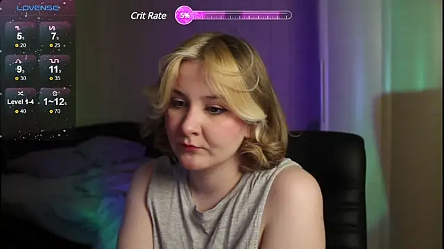 Snapshot of sensual_girrrl chatting on March 9, 7:26 pm sensual girrrl online show from March 9, 7:26 pm