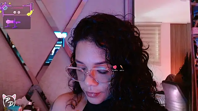 paula daniela1 online show from June 1, 9:16 pm