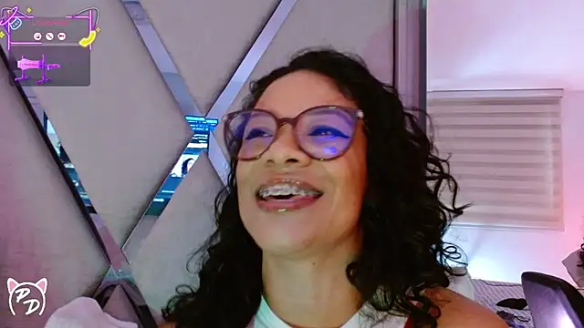 paula daniela1 online show from June 5, 9:53 pm