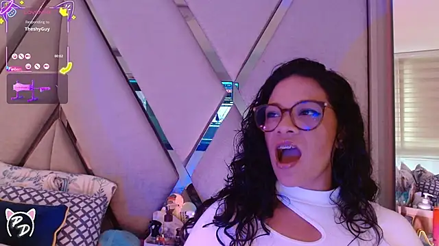 paula daniela1 online show from June 16, 9:06 pm