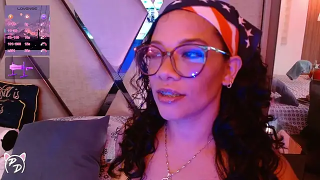 paula daniela1 online show from July 4, 9:54 pm