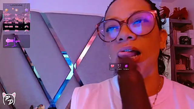 paula daniela1 online show from July 12, 9:17 pm