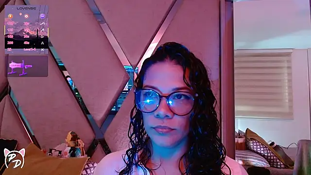 paula daniela1 online show from July 23, 9:13 pm