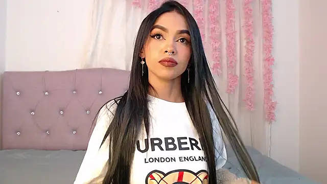 Alleanys Cristal online show from January 18, 9:45 am