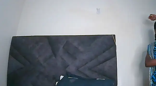 Snapshot of sassy-choco chatting on March 1, 10:42 pm sassy-choco online show from March 1, 10:42 pm