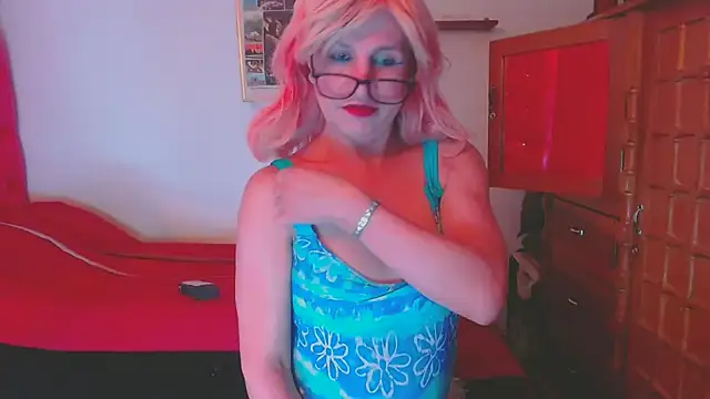 Snapshot of LorenJade chatting on November 30, 11:25 am LorenJade online show from November 30, 11:25 am