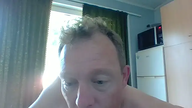 Snapshot of bertolini chatting on May 28, 2:03 pm bertolini online show from May 28, 2:03 pm