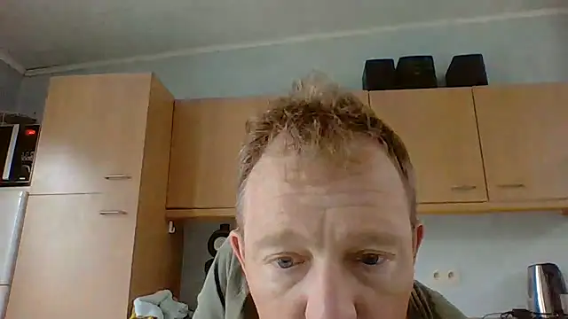Snapshot of bertolini chatting on June 8, 1:22 pm bertolini online show from June 8, 1:22 pm